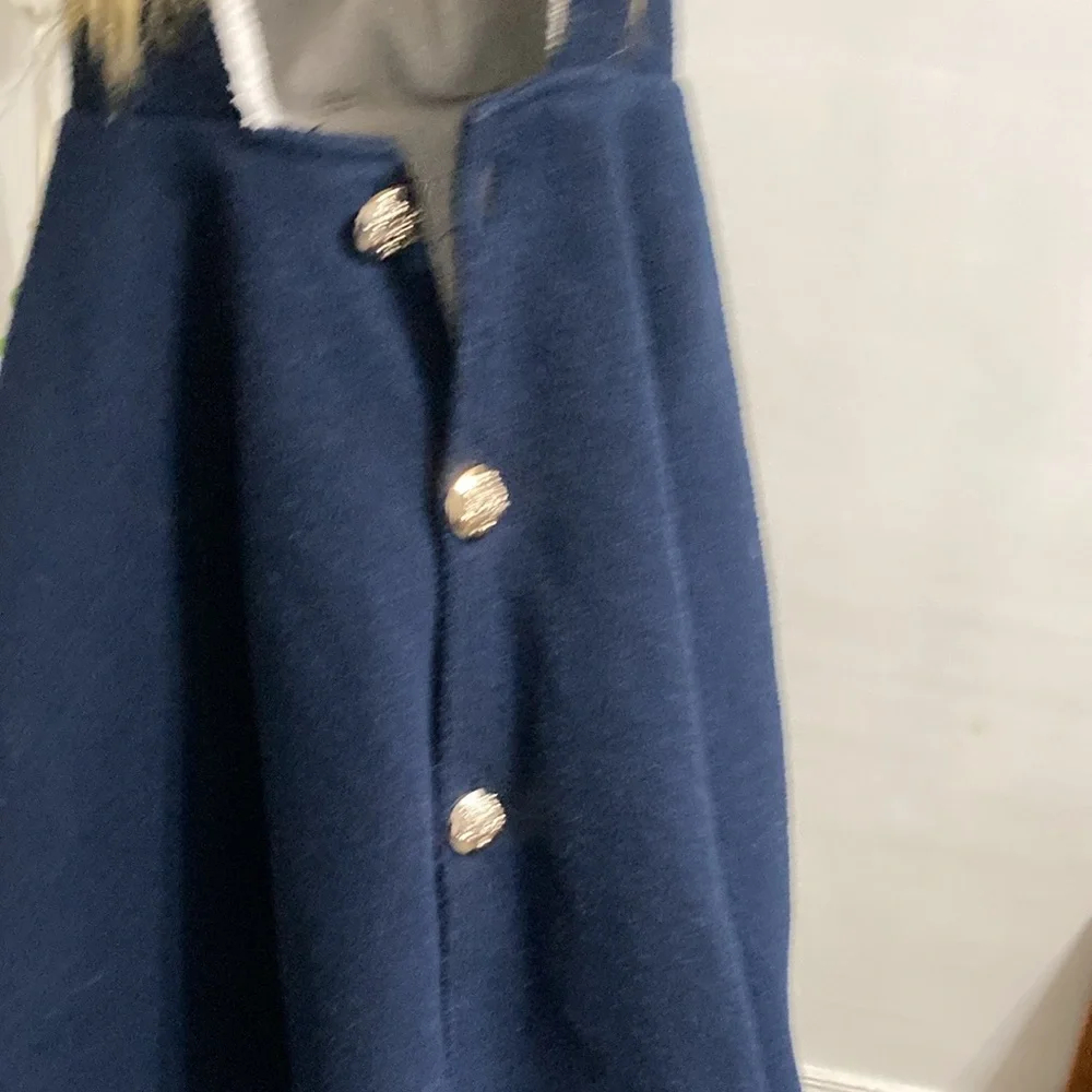 Adorable winter poncho like pea coat with a fuzzy hood size 5T